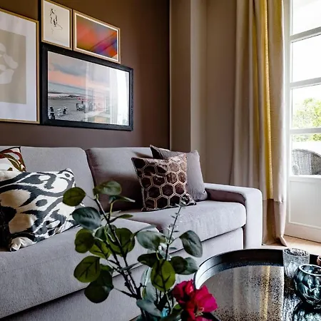 Living Lorens No 5 Daire *