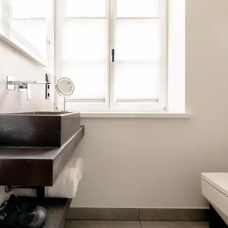 Living Lorens No 5 *